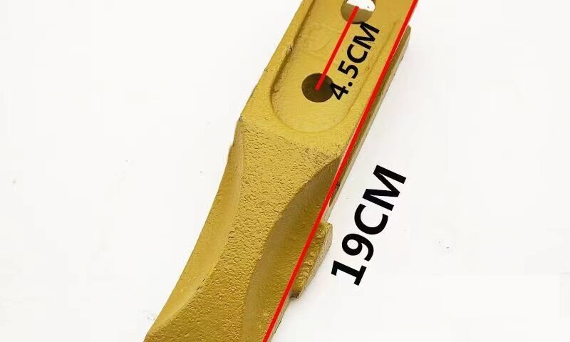 Our premium double-sided bucket teeth are crafted for exceptional strength and durability, offering compatibility with Chinese mini excavators as well as KYMRON, EVERUN, and AGT models. Engineered for efficient digging and extended wear life, these teeth are perfect for construction, landscaping, and farming applications.