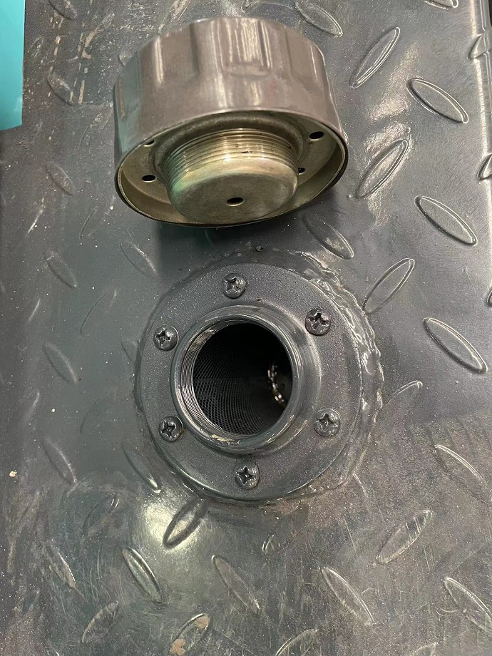 Filler neck assembly for Hanyue rough terrain forklift

