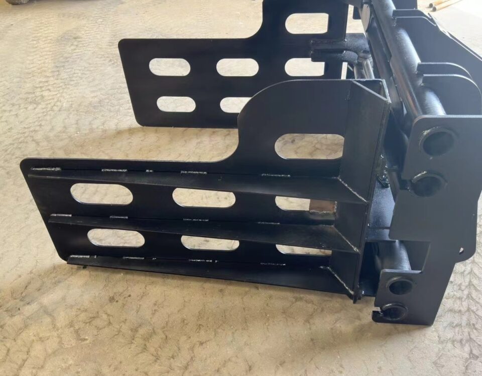 Compact loader flat clamp attachment