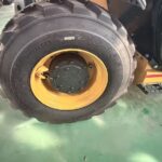 Sunmant 3 ton telehandler 12-16.5 tire front view